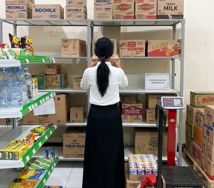 Manajemen Logistik: kegiatan 2